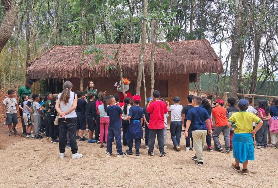 Alunos do 2º ano participam de passeio educativo e cultural no Parque Temático do Sítio do Picapau Amarelo de Atibaia