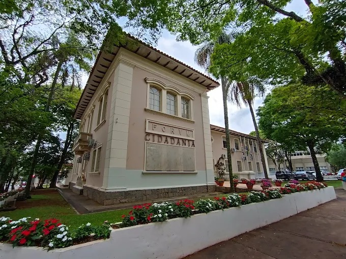 Prefeitura garante pagamento adiantado integral do 13º salário dos servidores
