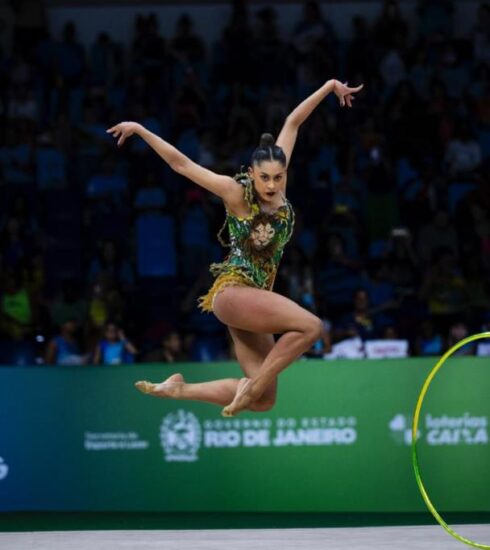 Prefeitura e Sesc Guarulhos trazem ginasta Bárbara Domingos para Atibaia neste final de semana