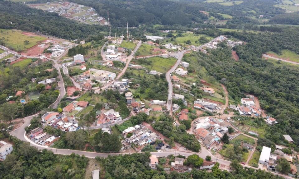 Prefeitura avança com obras de macrodrenagem e pavimentação no bairro Belvedere