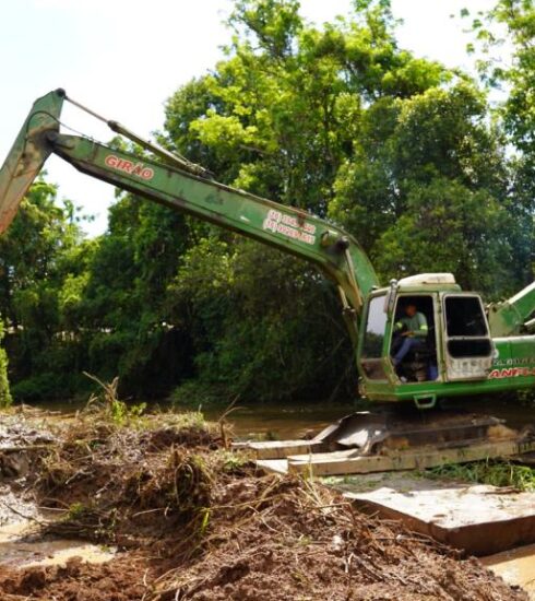 Conquista histórica: Prefeitura intensifica ações contra enchentes com chegada do Programa Rios Vivos, do Governo do Estado