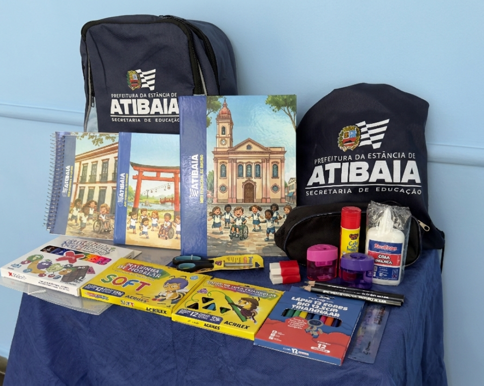 Prefeitura de Atibaia entrega kits escolares para mais de 15 mil alunos da rede municipal