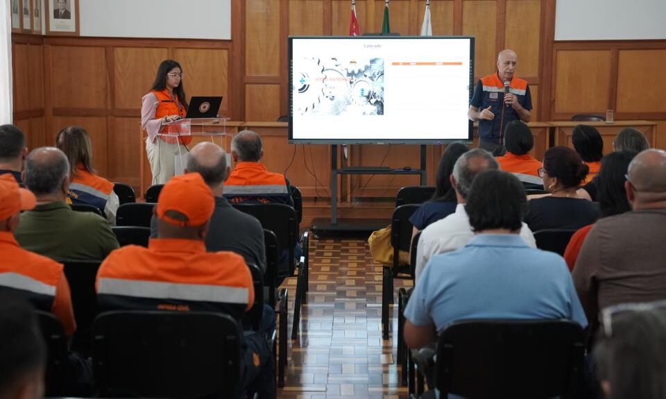 Prefeitura de Atibaia fortalece políticas de segurança e proteção à população com capacitação da Defesa Civil