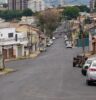 Rua Antonio Garcia Lara recebe obras de recapeamento no Atibaia Jardim