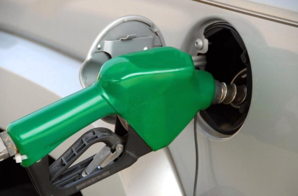 Procon de Atibaia realiza monitoramento de preços de combustíveis no município