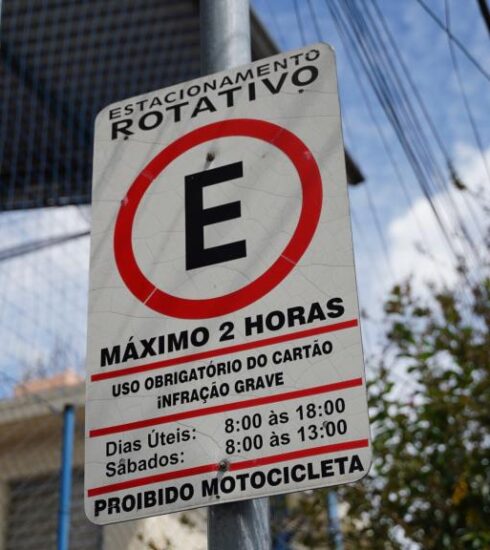 Zona Azul tem serviço temporariamente paralisado