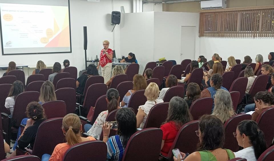 Mais de 800 professores participam de formação em Educação Inclusiva do Programa Superação em Atibaia
