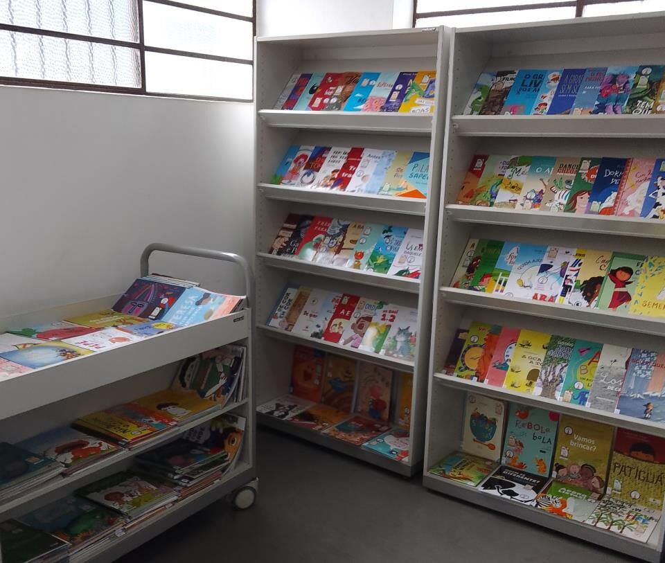 Biblioteca Municipal do Centro amplia acervo infantil com 410 novos títulos
