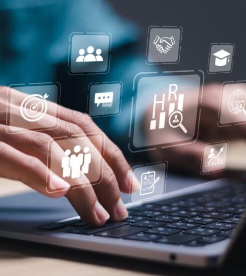 Unidade móvel do Instituto Sicoob chega a Atibaia com cursos gratuitos