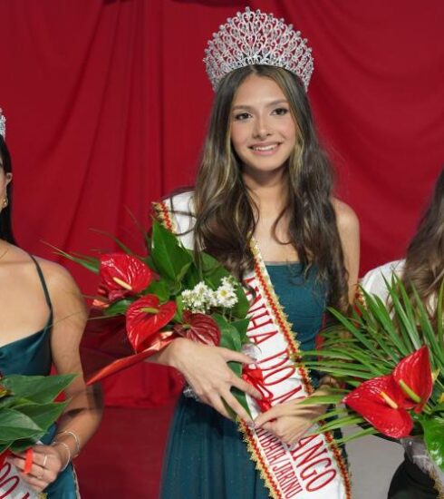 Concurso elege Rainha e Princesas da 42ª Festa do Morango