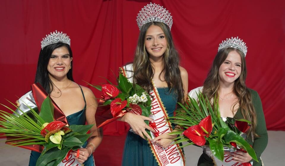 Concurso elege Rainha e Princesas da 42ª Festa do Morango