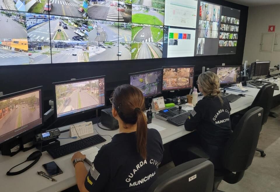 Tecnologia e monitoramento em Atibaia garantem prisão de criminosos em Jundiaí, após ação rápida das forças de segurança