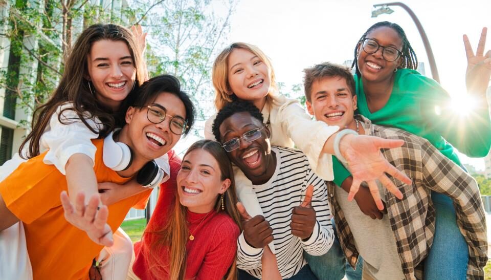 Agenda Jovem Municipal é criada para ampliar políticas públicas voltadas à juventude Agenda Jovem Municipal é criada para ampliar políticas públicas voltadas à juventude
