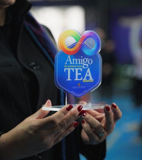 Prefeitura de Atibaia recebe Selo “Amigo da Pessoa com TEA” por ações de inclusão e acolhimento