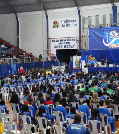 Atletas de Atibaia participam da Abertura dos 68º Jogos Regionais em Itatiba