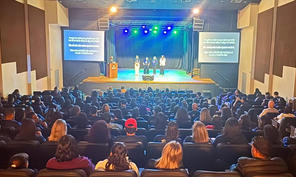 Investir em quem ensina: Atibaia reforça qualidade da educação nas escolas