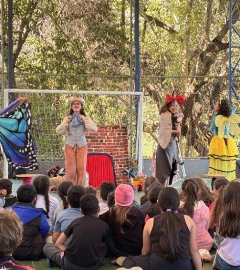 Teatro leva cultura, reflexão e aprendizado a alunos da rede municipal de Atibaia
