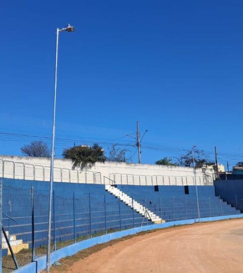 Prefeitura promove modernização da iluminação da pista de atletismo do Campo do Alvinópolis