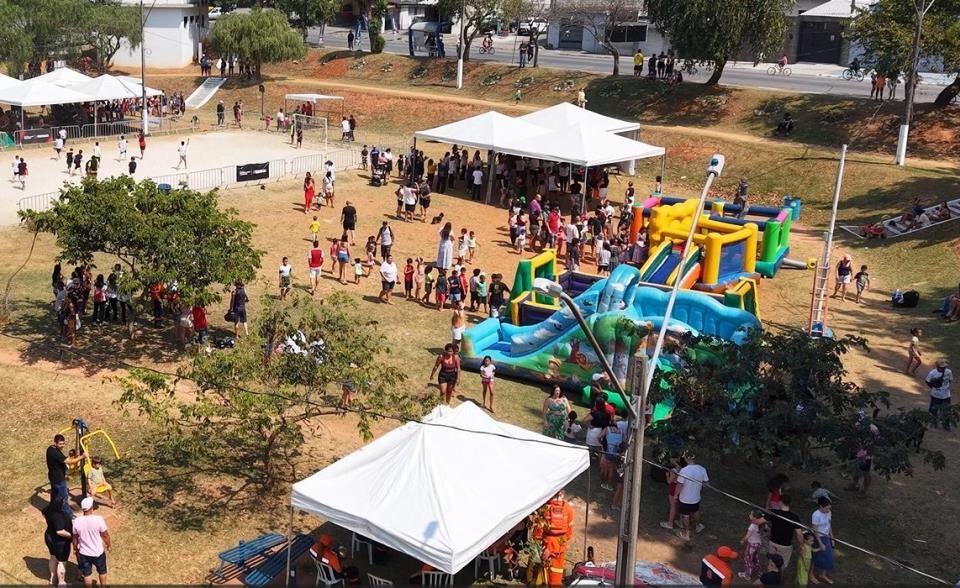 Praça Guanabara recebeu edição do Domingo Livre no último final de semana