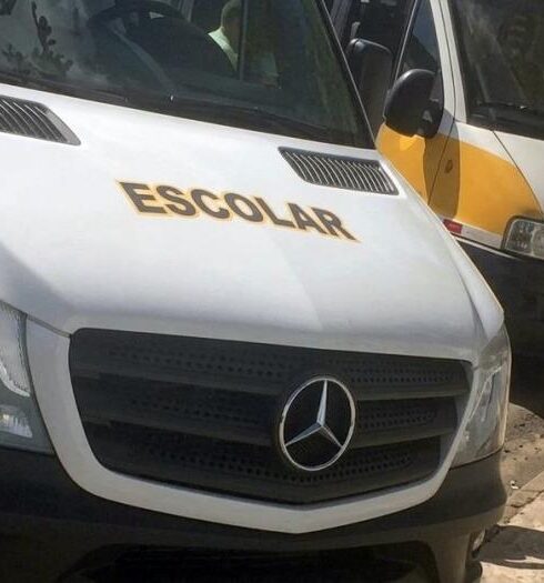 Vans do transporte escolar passam por fiscalização contínua em Atibaia