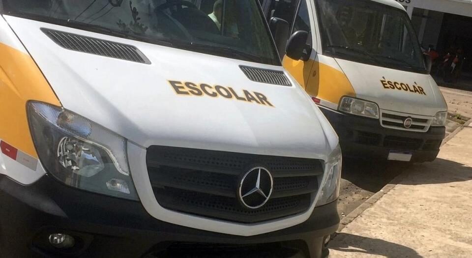 Vans do transporte escolar passam por fiscalização contínua em Atibaia