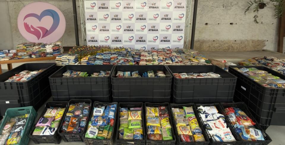 Fundo Social de Atibaia recebe 2,7 toneladas de alimentos arrecadados na 44ª Festa de Flores e Morangos