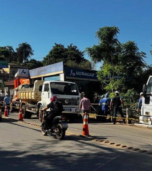 SAAE realiza manutenção emergencial em adutora no Jardim Cerejeiras nesta quinta-feira (8)