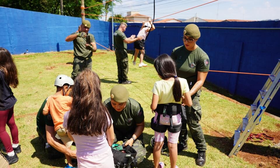 Diversão e brincadeiras marcam Festa do Dia das Crianças da Guarda Civil Municipal